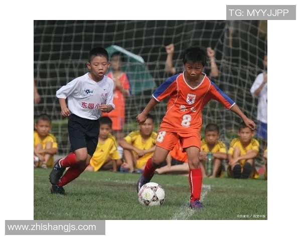 打羽毛球的足球球星：那些在绿茵场上驰骋却也爱羽球的球员们